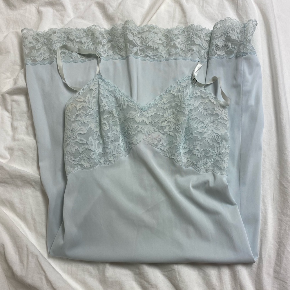 Vintage vanity fair knee length nightgown